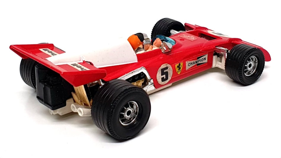 Corgi 1/36 Scale 152 - Ferrari 312 B2 Formula 1 Car #5 - Red/White