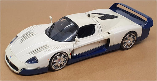 Hot Wheels 1/18 Scale Diecast DC12124J - Maserati MC12 - White/Blue