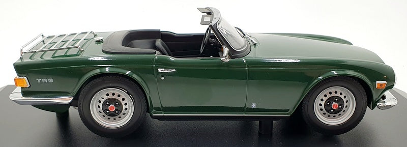 Minichamps 1/18 Scale 155 132036 - Triumph TR6 1969 LHD - Dark Green