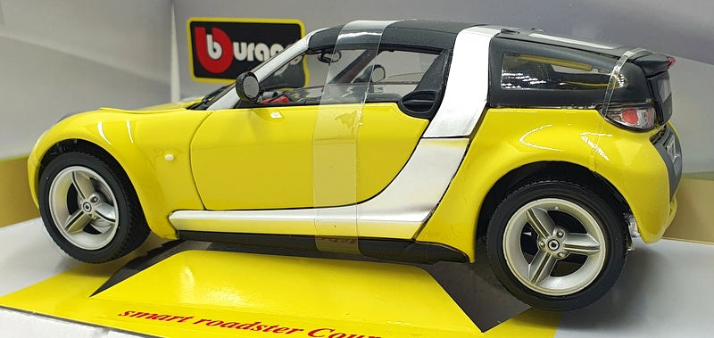 Burago 1/18 Scale Diecast 18-12052 - Smart Roadster Coupe - Yellow