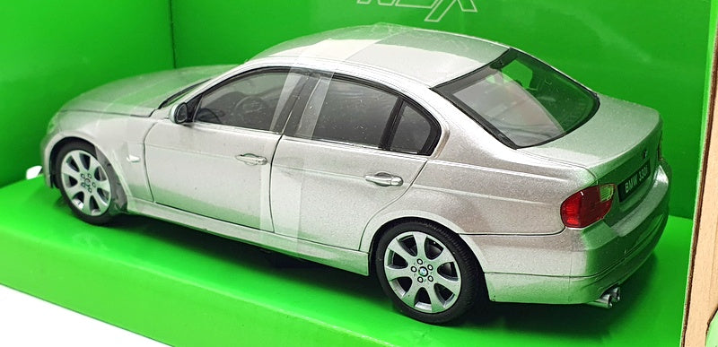 Welly NEX 1/24 Scale Diecast 22465W - BMW 330i - Silver