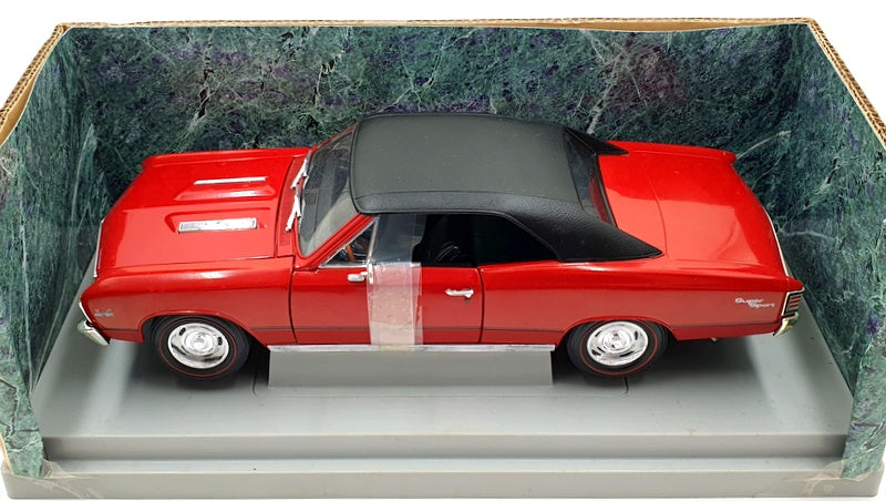 Ertl 1/18 Scale Diecast 7246 - 1967 Chevrolet Chevelle L-78 - Red