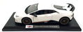 Maisto 1/18 Scale Diecast 46629 - Lamborghini Huracan Performante - White