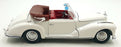 Maisto 1/18 Scale Diecast 81024L - Mercedes-Benz 300S 1955 - White