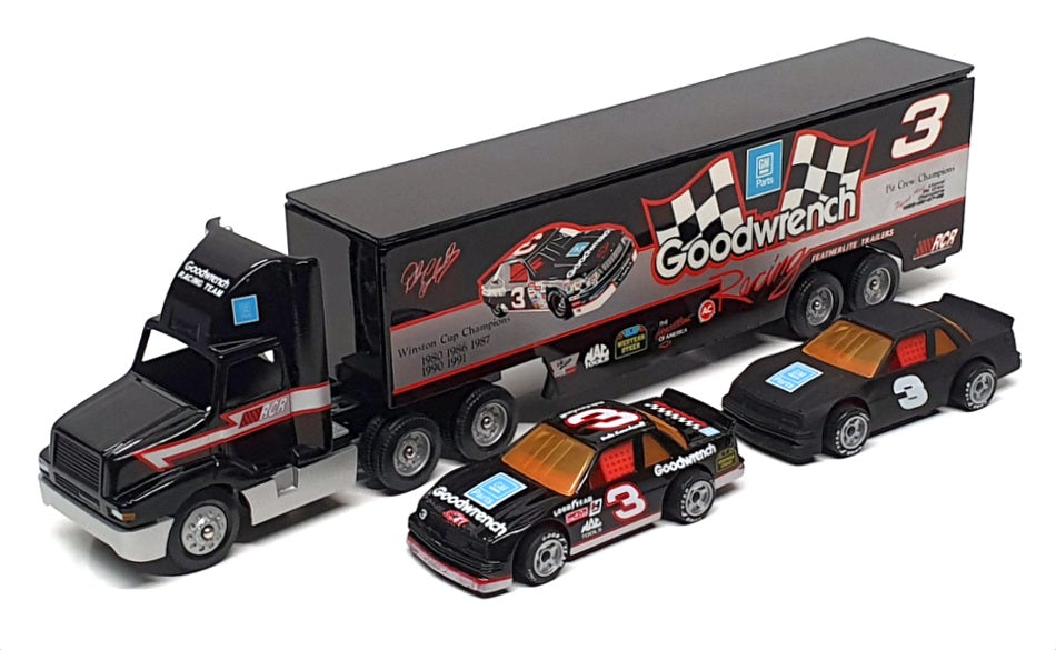 Matchbox Winross 14602 - Transporter & 2 Chevrolet Nascar Goodwrench D Earnhardt