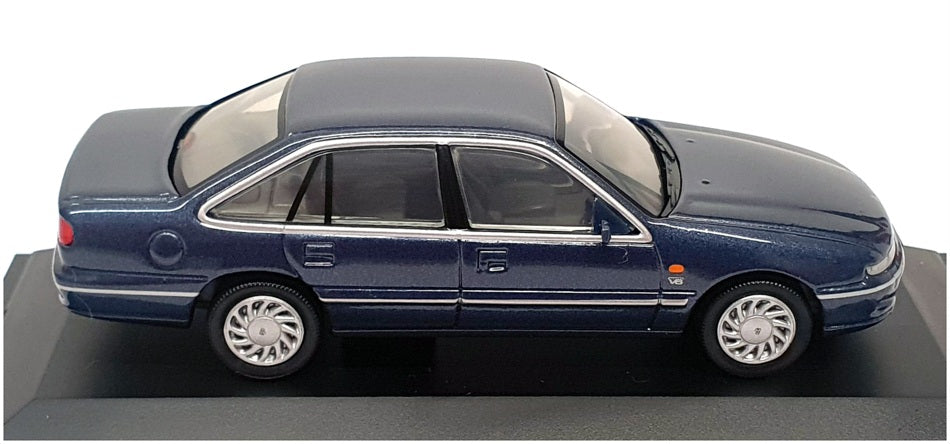 Paradise Garage 1/43 Scale 91011 - Holden Commodore Berlina VS - Met Velvet Blue