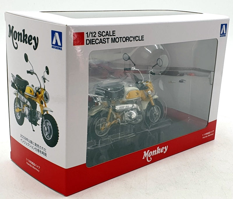 Aoshima 1/12 Scale 111260 - Honda Monkey Motorbike - Back