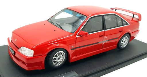 Solido 1/18 Scale Diecast S1809704 - Opel Omega EVO500 1990 - Red