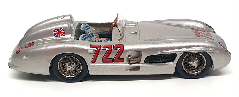 Record 1/43 Scale Built Kit No.722 - Mercedes 300 SLR Race Car - Silver