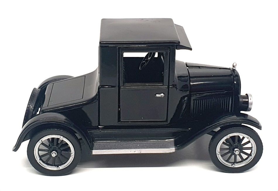 National Motor Museum Mint 1/32 Scale SS-C5110 - 1923 Chevy Copper Cooled Black