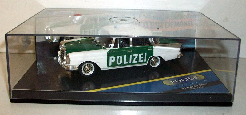 Vitesse 1/43 Scale - CP005 Mercedes Benz 220 SE Polizei