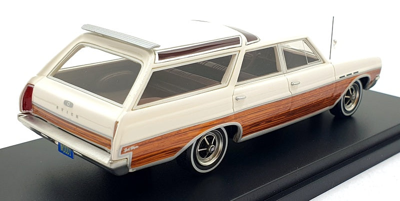 Best Of Show (BOS) 1/43 Scale BOS43361 - Buick Sport Wagon - White