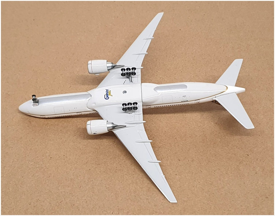 Gemini Jets 1/400 Scale 70376 - Boeing 777-200ER Continental Airlines N37018