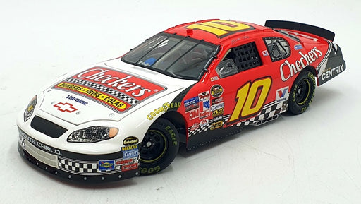 Action 1/24 Scale 404498 - Chevrolet Monte Carlo 2005 Checkers NASCAR #10