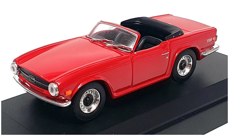 Solido 1/43 Scale Diecast 1855 - 1969 Triumph TR6 Cabriolet - Red