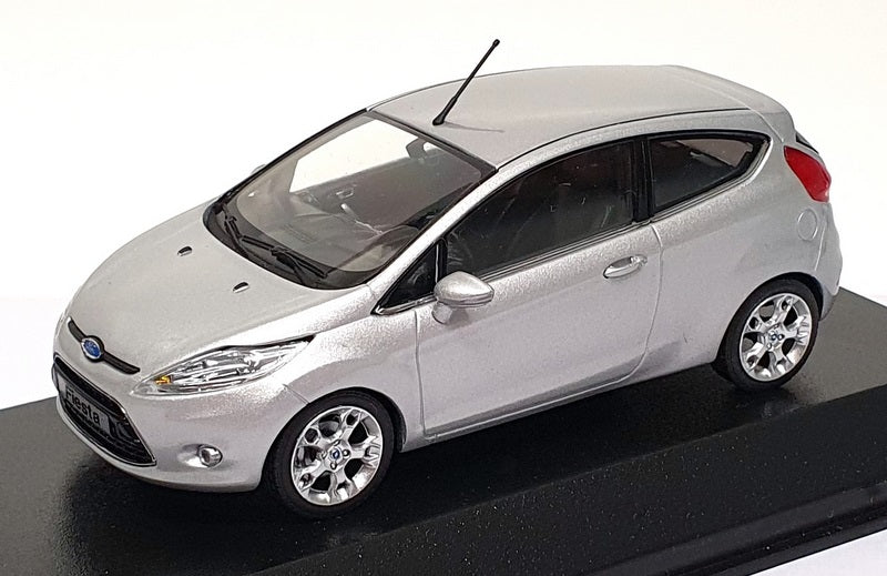 Minichamps 1/43 Scale Diecast DS007 - Ford Fiesta - Silver