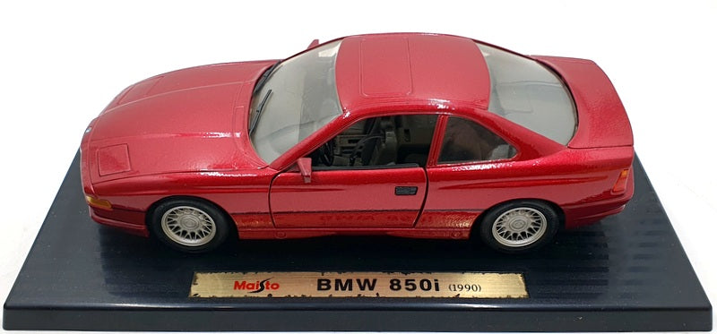 Maisto 1/18 Scale Diecast 31805 - BMW 850i 1990 - Red