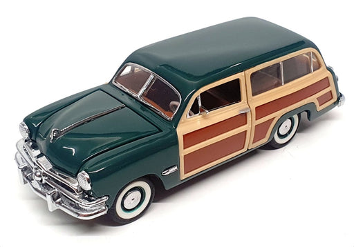 Franklin Mint 1/43 Scale Diecast B11KE17 - 1949 Ford Station Wagon - Green