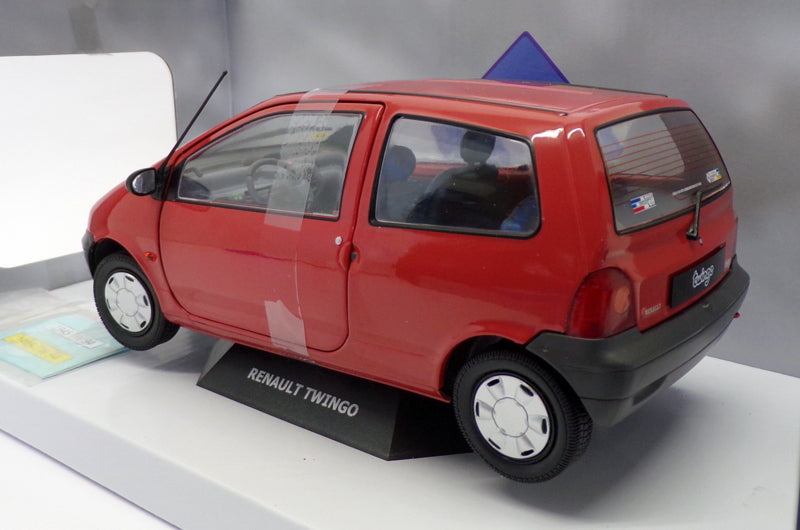 Solido 1/18 Scale Diecast S1804002 - Renault Twingo - Red