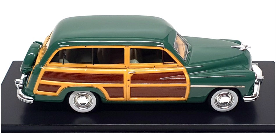 Goldvarg 1/43 Scale GC-050A - 1949 Mercury Woodie - Meadow Green