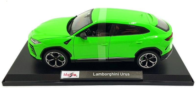 Maisto 1/18 Scale Diecast 46629 - Lamborghini Urus - Green