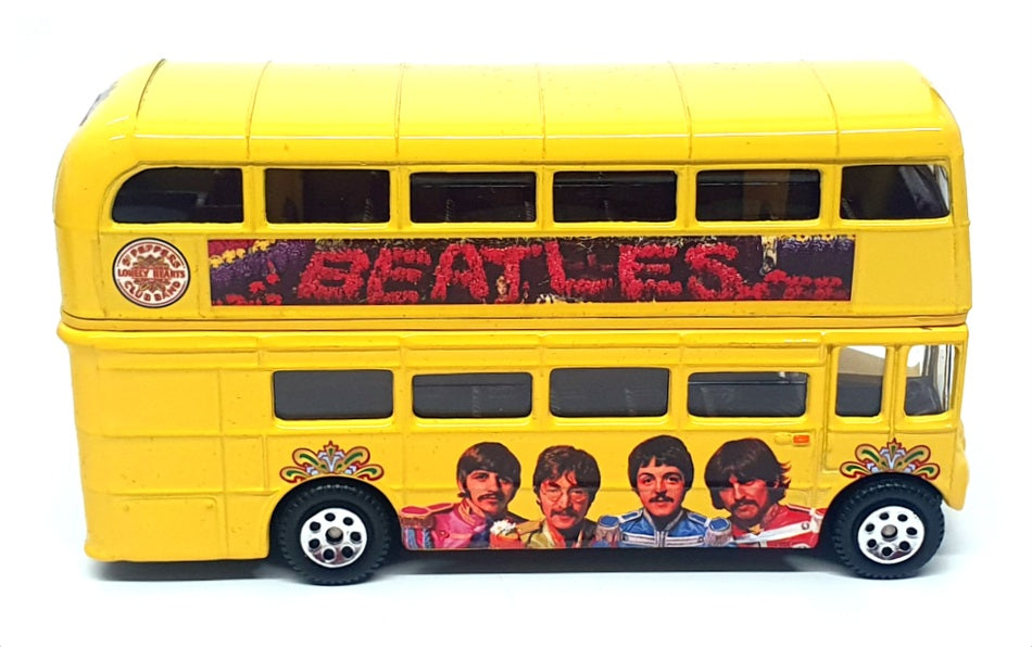 Corgi 13cm Long BT78218 - The Beatles Sgt Peppers London Bus In Keepsake Tin