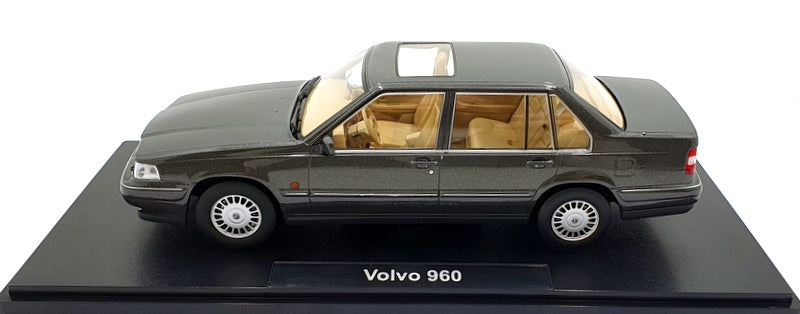 Triple9 1/18 Scale T9-18000304 - Volvo 960 - Met. Dark Grey