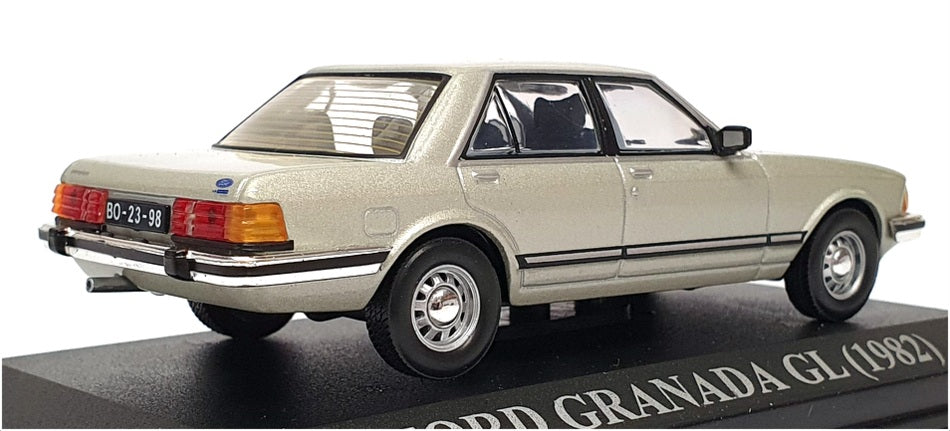 Altaya 1/43 Scale Diecast A6523 - 1982 Ford Granada GL - Met Pale Green