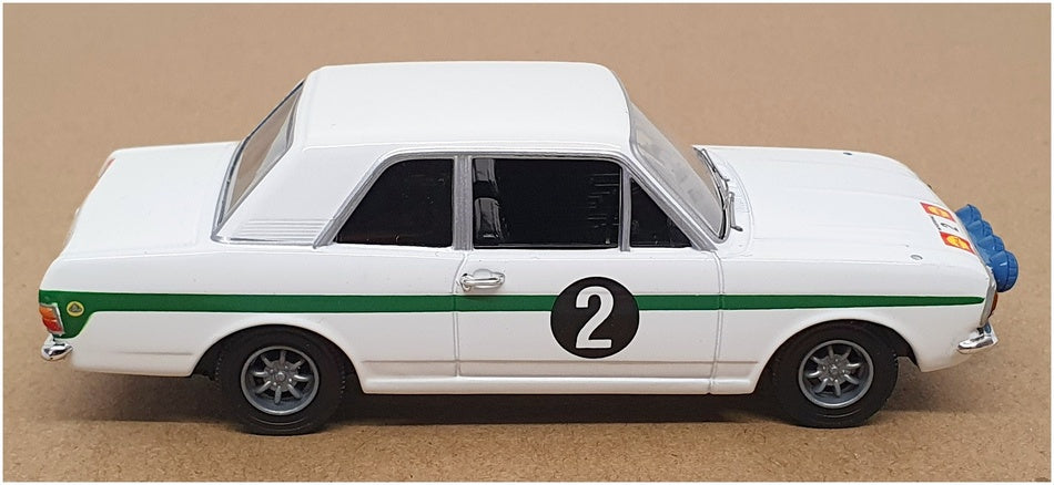 Vanguards 1/43 Scale VA04102 - 1967 Ford Lotus Cortina Mk2 - Roger Clarke