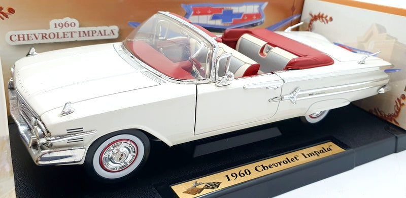 Motor Max 1/18 Scale Diecast 73110 - 1960 Chevrolet Impala - White