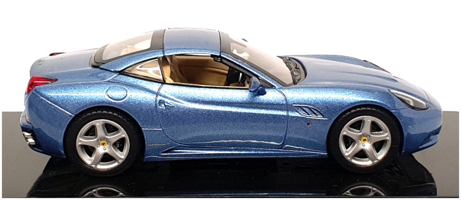 Hot Wheels 1/43 Scale Diecast N5594 - Ferrari California - Met Blue