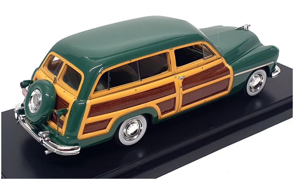 Goldvarg 1/43 Scale GC-050A - 1949 Mercury Woodie - Meadow Green