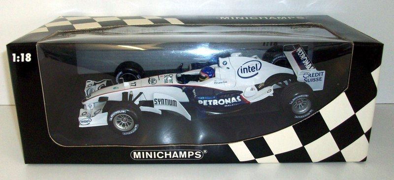 Minichamps 1/18 Scale - 100 060017 BMW Sauber F1.06 J Villeneuve 2006