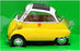 Welly NEX 1/18 Scale Diecast 24096W - BMW Isetta - Yellow/White