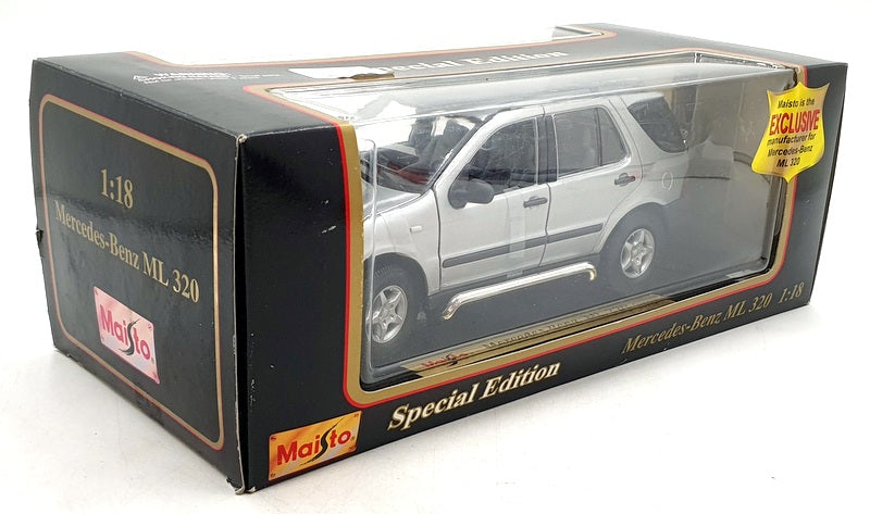 Maisto 1/18 Scale Diecast 31847 - Mercedes ML320 1997 - Silver