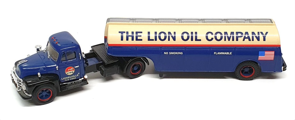 Corgi 1/50 Scale US52906 Diamond T620 Semi Skirted Tanker Lion Oil - Blue/Cream