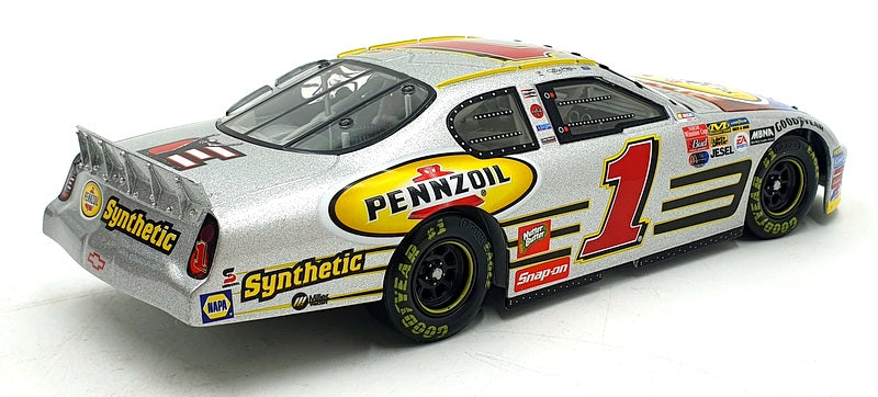 Action 1/24 Scale 402033 - 2003 Chevrolet Monte Carlo Pennzoil NASCAR #1