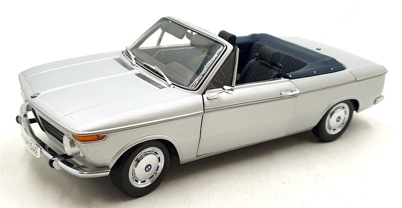 Minichamps 1/18 Scale Diecast DC24924B - BMW 1600 02 Series Convertible - Silver