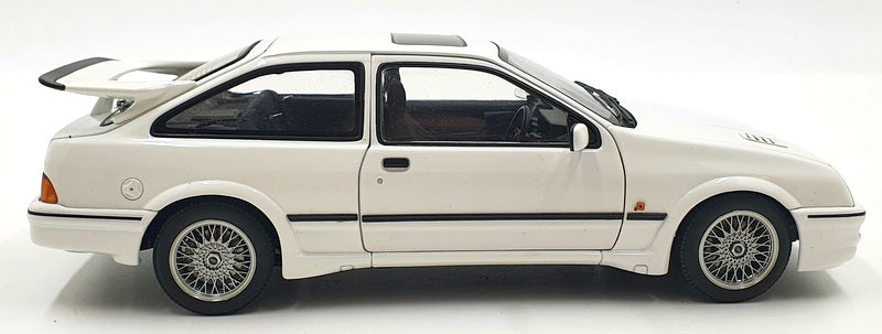 Autoart 1/18 Scale Diecast 72862 - Ford Sierra RS Cosworth - White