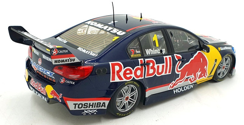 Classic Carlectables 1/18 Scale 18532 Holden VF Commodore Red Bull 2013 Whincup