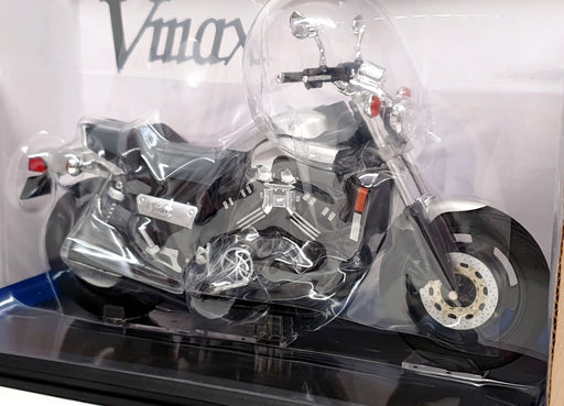 Aoshima 1/12 Scale 11186-3800 - Yamaha Vmax Motorcycle - Silver