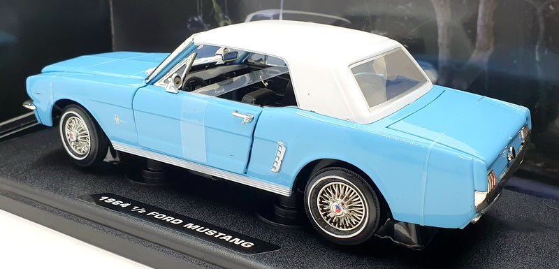 Motor Max 1/18 Scale 79834 - 007 Thunderball '64 1/2 Ford Mustang - Blue