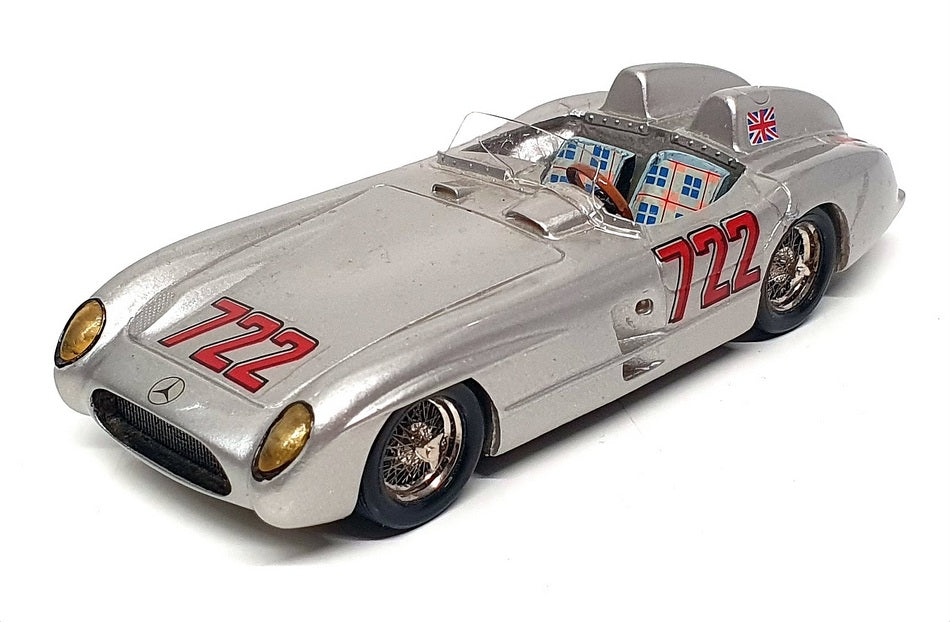 Record 1/43 Scale Built Kit No.722 - Mercedes 300 SLR Race Car - Silver