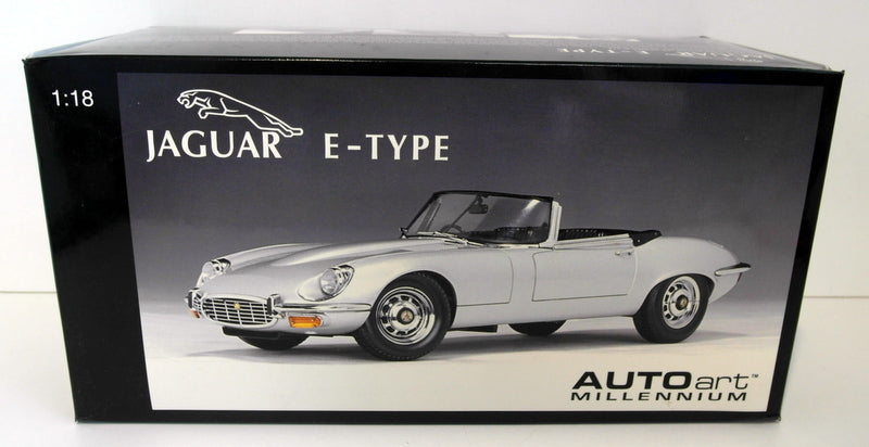 Autoart 1/18 scale Diecast 73521 - Jaguar E-Type Roadster series 3 V12 - Silver