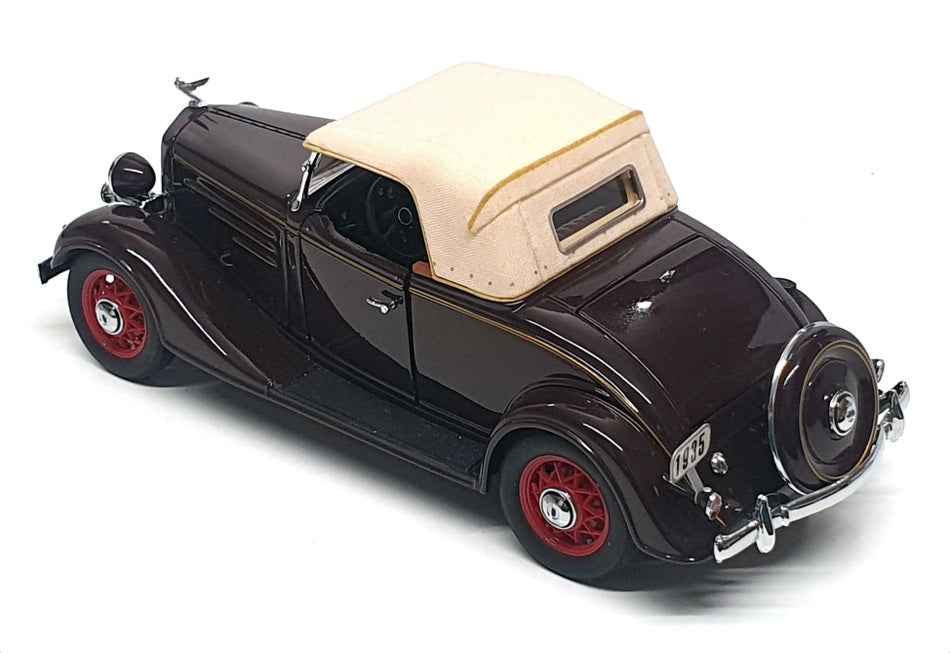 Danbury Mint 1/24 Scale 195-044 - 1935 Chevrolet Standard Sports Roadster Brown