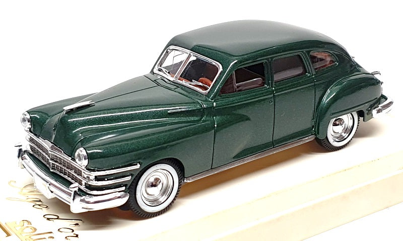 Solido 1/43 Scale Diecast 4513 - Chrysler Windsor - Met Green