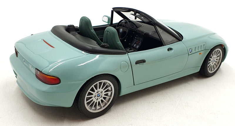 UT Models 1/18 Scale Diecast 28723D - BMW Z3 - Turquoise