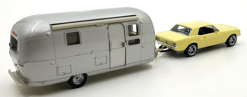 Norev 1/43 Scale 270581 - Ford Mustang & Airstream - Yellow/Silver