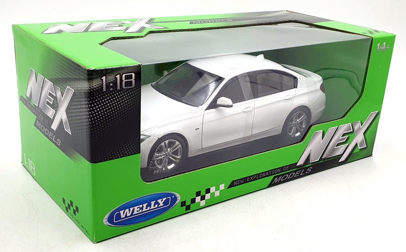 Welly 1/18 Scale Diecast 18043W - BMW 335i Saloon - White