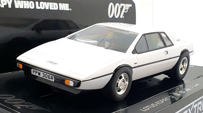 Scalextric 1/32 Scale Slot Car C4229 Lotus Esprit S1 James Bond TSWLM - White